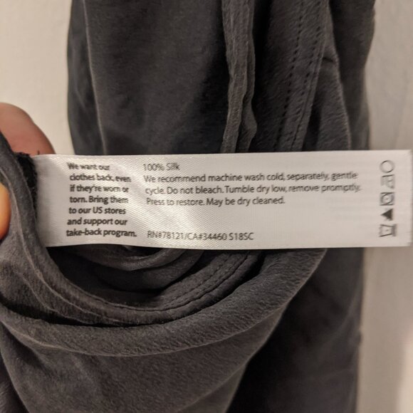 Eileen Fisher 100% silk, pull-on grey skirt in XL, lightweight summer style - Picture 4 of 5